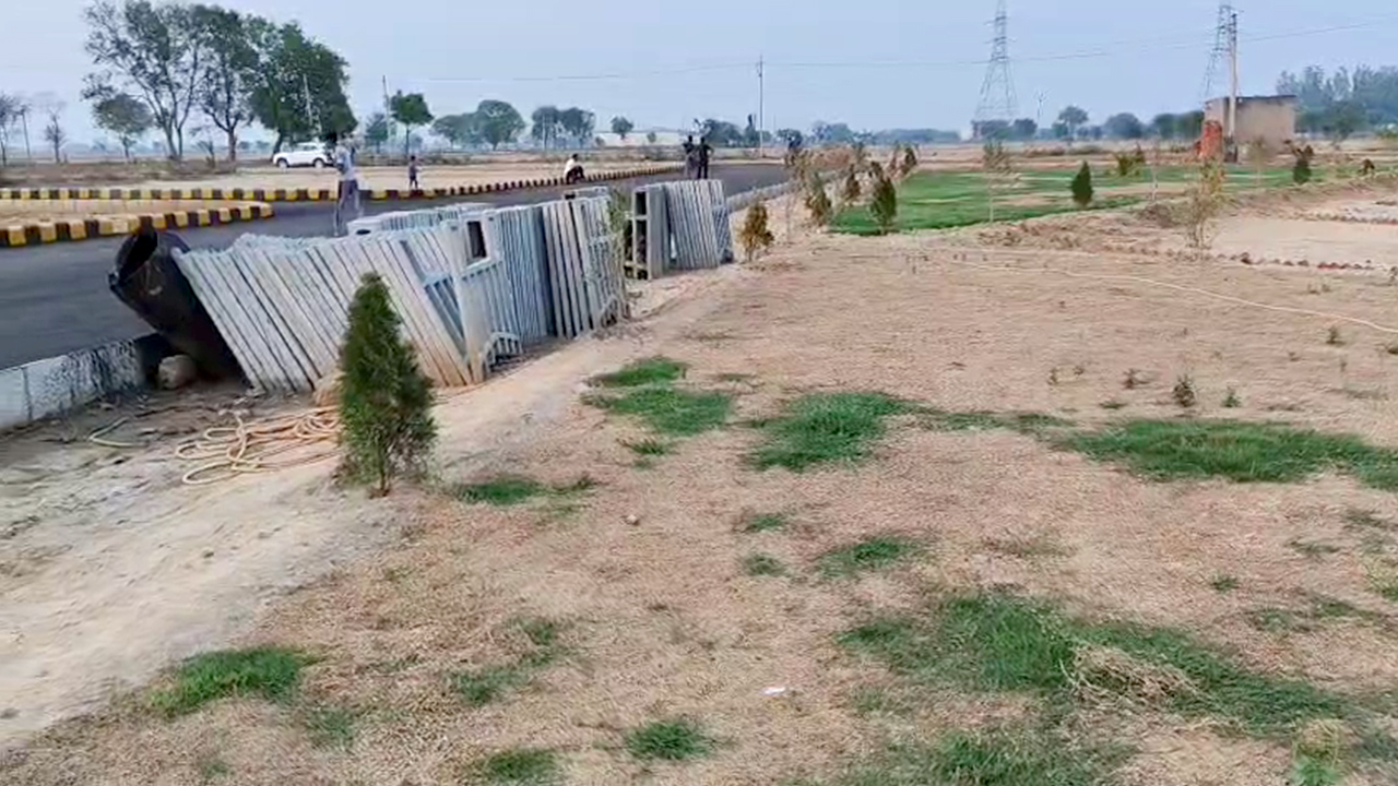 Plot Near Jewar Airport