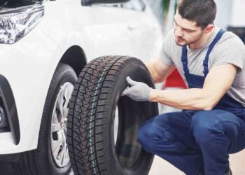 Tyre Change Services Dubai ServiceMyCar